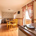 بيت خشبي Orava - Bungalovy *