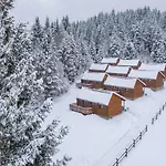 Orava - Bungalovy بيت خشبي دولني كوبين