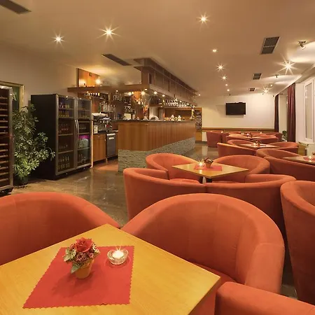 Orava Lodge *